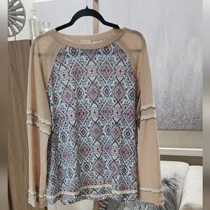 NEW!!! POL Boho Patterned Long Sleeve Top, Sz Large